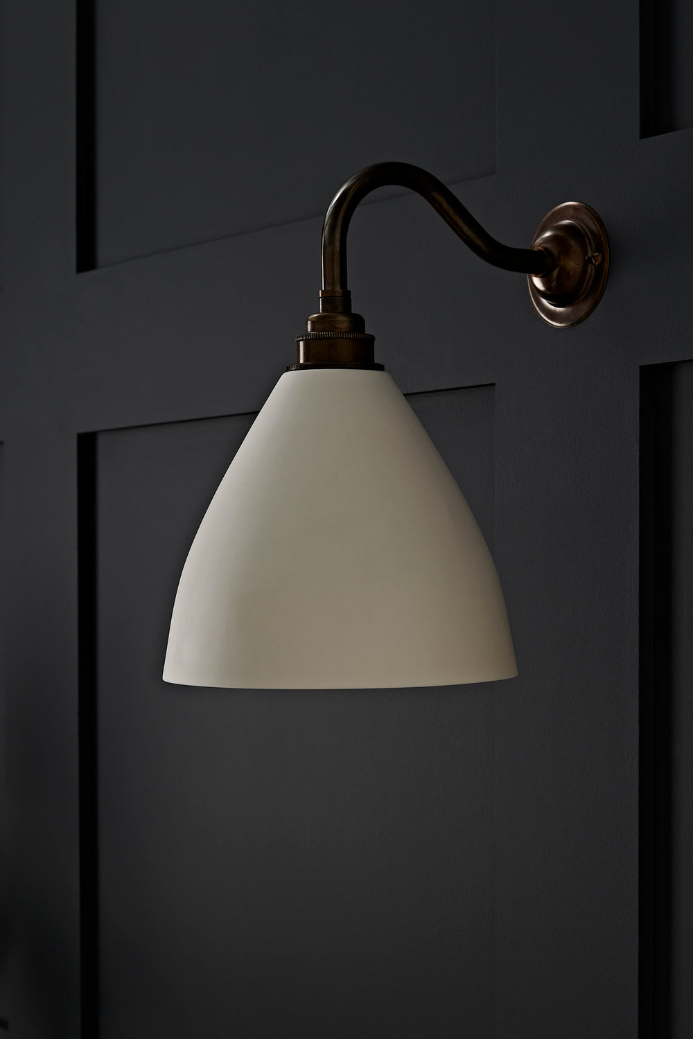 Benton Wall Light (Second)