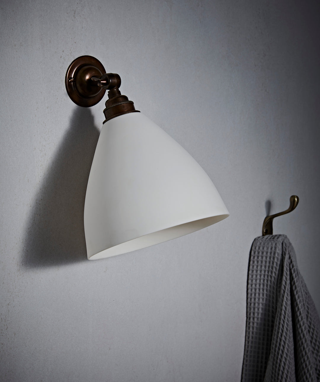 Benton Wall Sconce (Second)